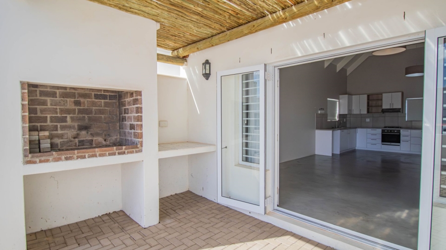 2 Bedroom Property for Sale in Britannia Reef Estate Western Cape